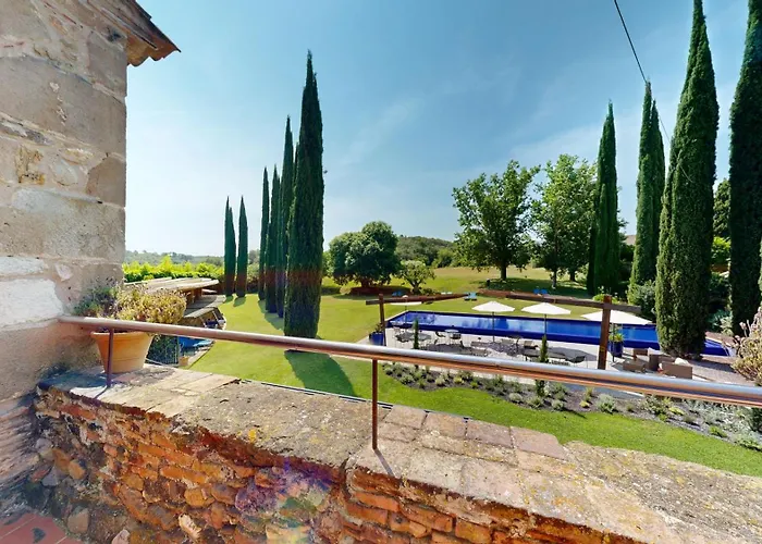 Arcs De Monells - Adults Only